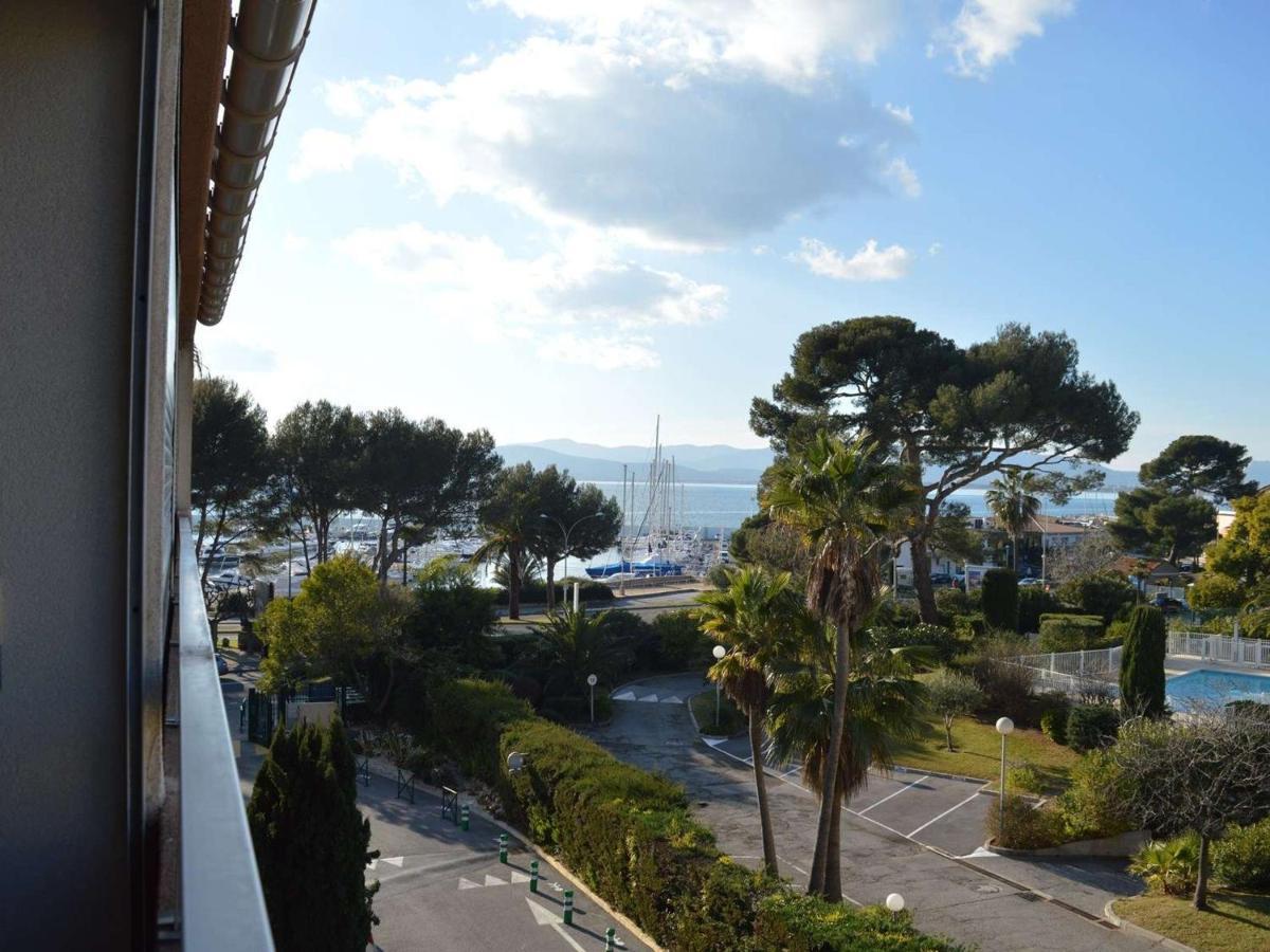 Studio Cabine A St-Raphael Avec Terrasse Et Parking, A 100M De La Plage - Fr-1-226A-23 Saint-Raphael  Bagian luar foto