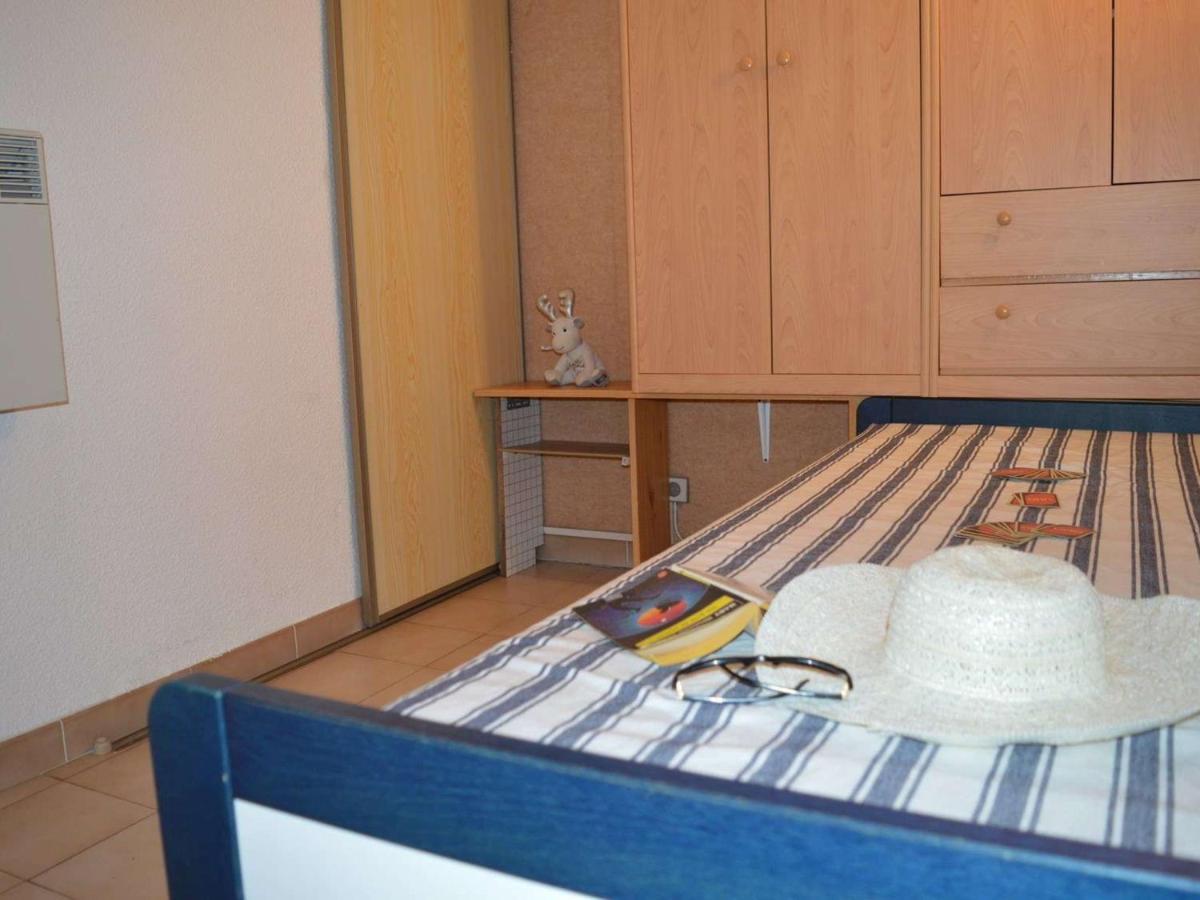 Studio Cabine A St-Raphael Avec Terrasse Et Parking, A 100M De La Plage - Fr-1-226A-23 Saint-Raphael  Bagian luar foto